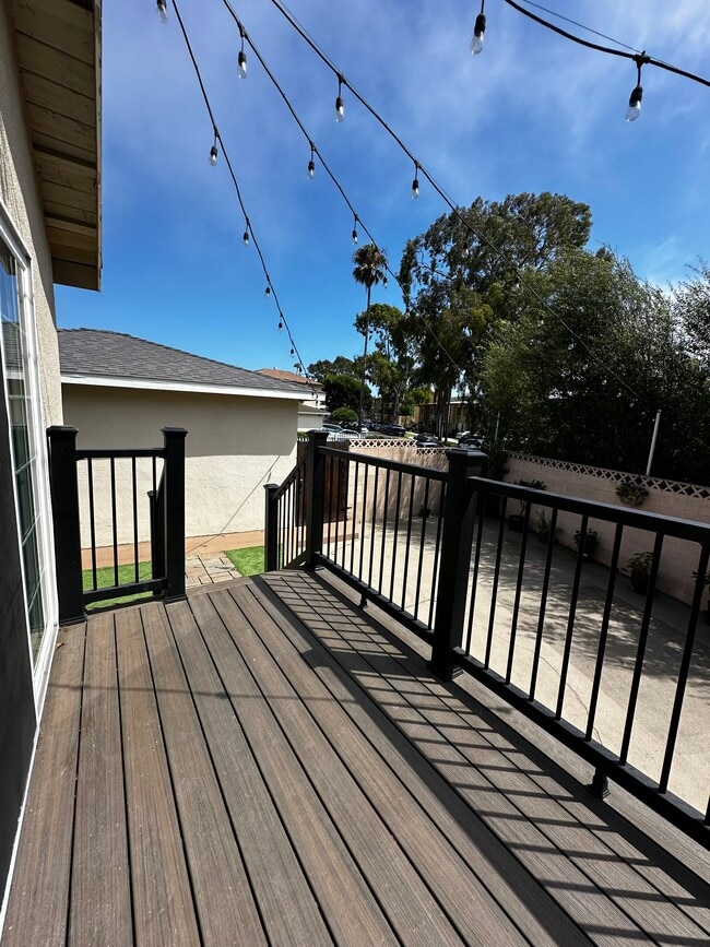 Deck off Master Bedroom - 819 W 27th St