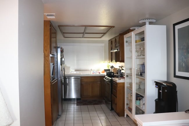 Photo - 1833 Caddington Dr Unit 54