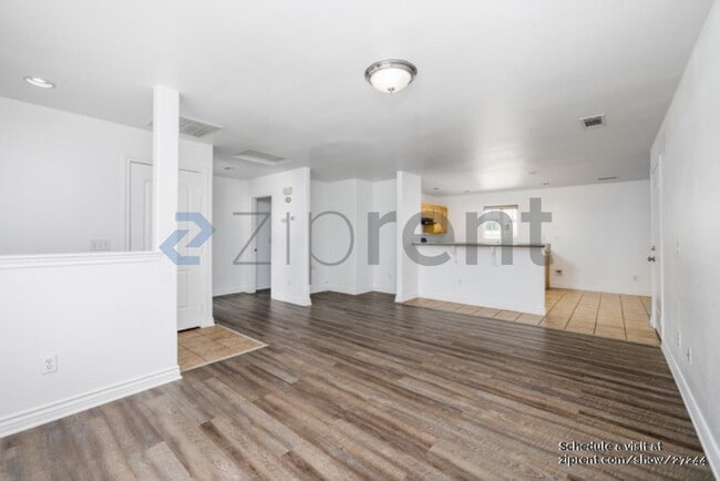 Photo - 16201 Viho Rd