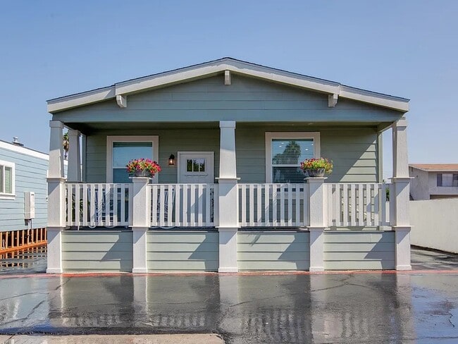 Building Photo - 17 Dart St