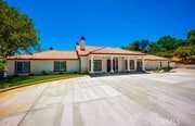 Photo - 39555 Ave Bonita House