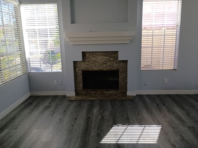 Photo - MOVE-IN -READY