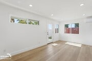 Photo - Stylish 2 Bd 1 Ba Apartment in a Prime Clairemont Location, Close to Shopping & Dining!