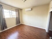 Photo - 4580 Hamilton St