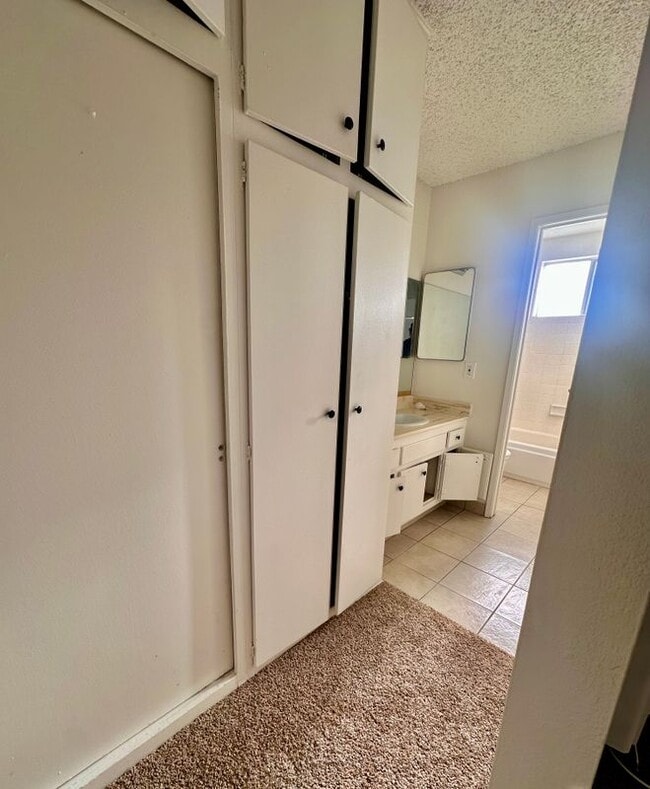 Photo - 4046 W 132nd St Unit 228