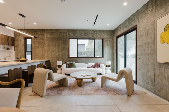 Photo - 2855 S Sycamore Ave