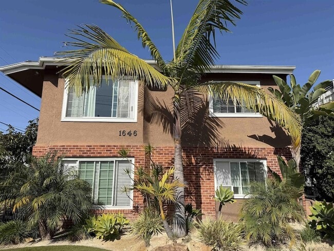 Building Photo - 1646 Brookes Ave