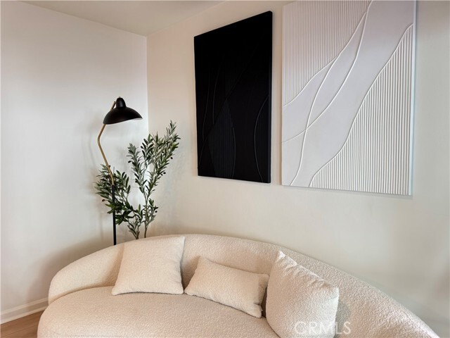 Photo - 251 N Oakland Ave Unit 3