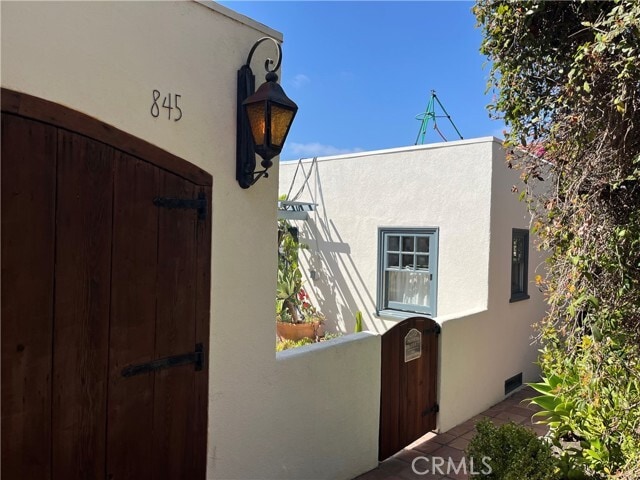 Photo - 845 Temple Hills Dr