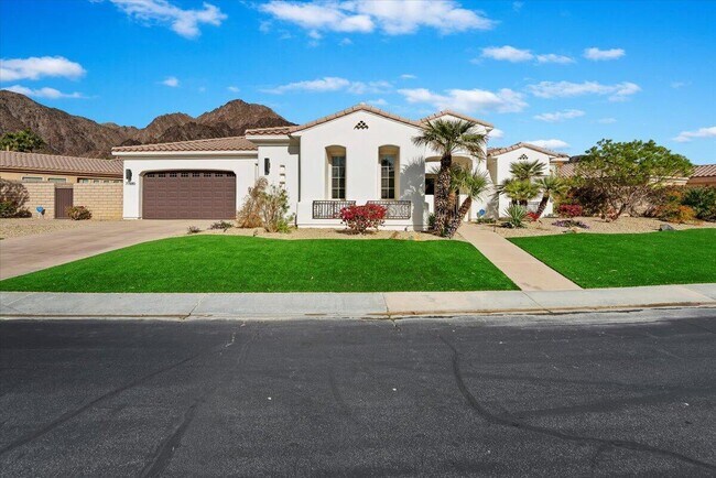 Photo - 77880 Desert Dr