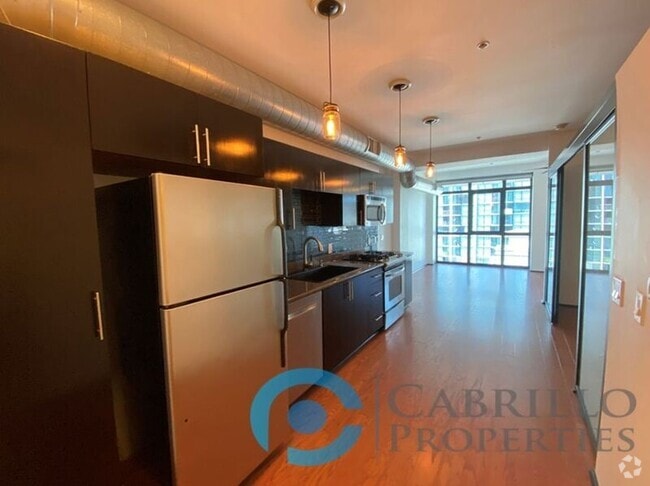 Building Photo - 1551 Fourth Ave Unit 507 Rental