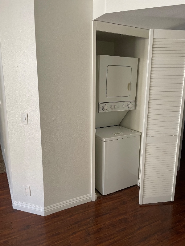 Photo - 1316 N Columbus Ave Unit 207