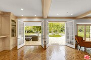 Photo - 821 Whittier Dr