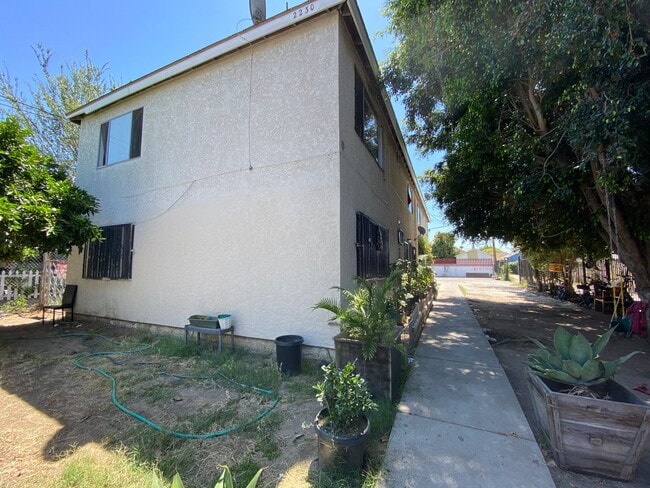 Building Photo - 2230 Wall St Unit 2230-1