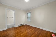 Photo - 947 Hilldale Ave Condo