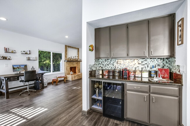 Photo - 1233 E Via Escuela