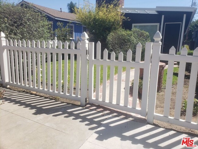 Photo - 4008 W Chandler Blvd