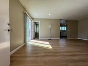 Living Room - 1117 Oxford Dr Unit D