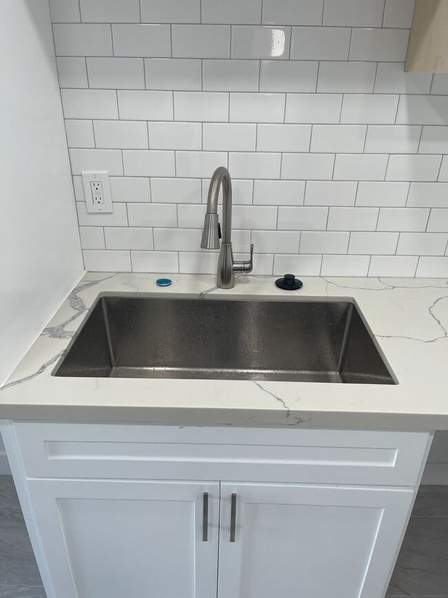 Photo - 825 S Bedford St Unit 103