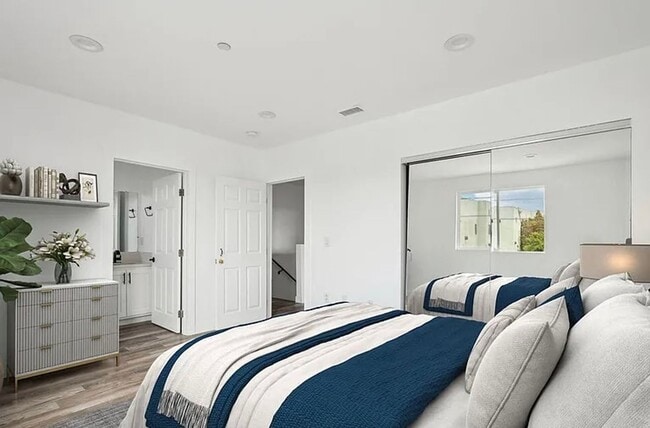 Photo - 3918 Brighton Ave Unit 3918 1/4