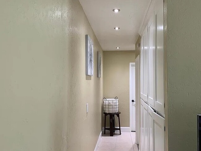 Photo - 4220 Fifth Ave Unit 6