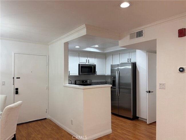Photo - 22100 Burbank Blvd Unit 106A