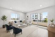 21 - Living Room - 3750-3752 Glendon Ave
