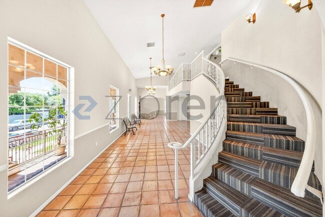 Photo - 14335 Huston St