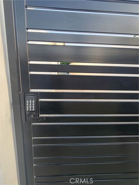 Photo - 20524 Sherman Way