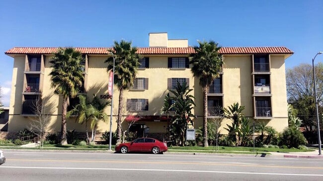 Photo - 5000 Laurel Canyon Blvd