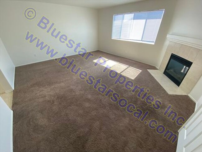 Photo - Beautiful 2 Story Home with 3 Car Garage In Victorville