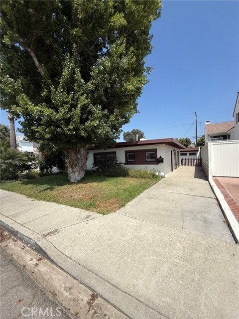 Building Photo - 3008 Palm Ave Rental