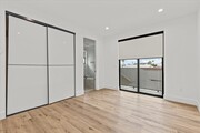 Photo - 3973 S Budlong Ave Townhome