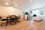 Photo - 1319 Havenhurst Dr