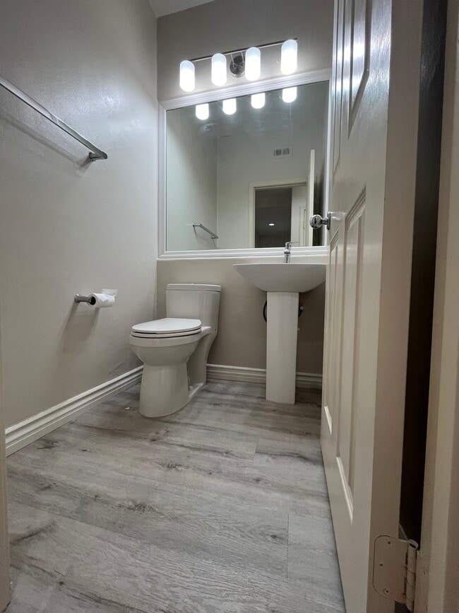 Photo - 305 Marinella Aisle Unit 305