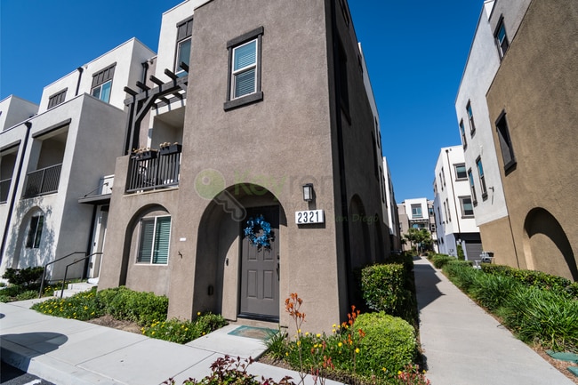 Stunning Verano at Skyline |Gated Communit... - Stunning Verano at Skyline |Gated Communit... Townhome