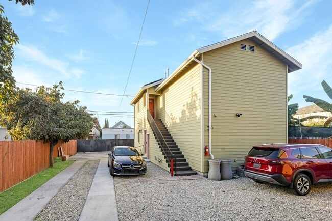 Photo - Brand New 2BR/1BA with Downtown LA Views in Historic Pico Union - First Time on Market! Unit 1733 1/2