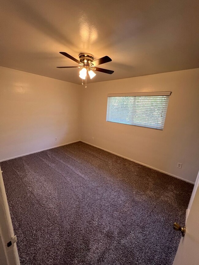 Photo - 1/2 Off 1st Month's Rent!! Unit 2581 1/2
