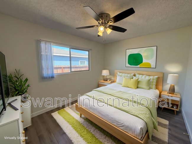 Photo - 21612 Berendo Ave