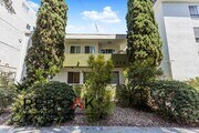Photo - 314 S Clark Dr Unit 2