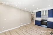 Photo - 227 N Burlington Ave Unit 3