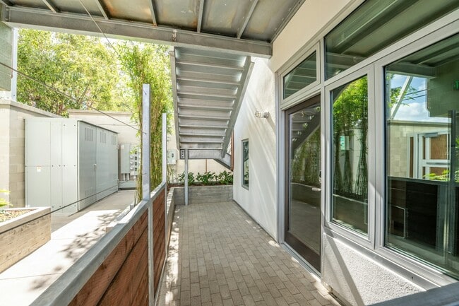 Photo - 1932 Kearney Ave Unit 05