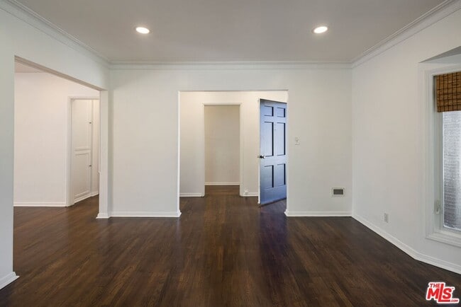 Photo - 6446 W 85th St