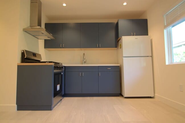 Photo - 216 Harding Ave Unit 3