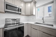 Photo - 1101 N Flower St Unit 1