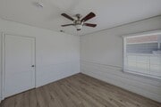 Photo - 8339 Kenyon Ave