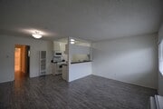 Photo - 14142 Victory Blvd Apartment Unit 210