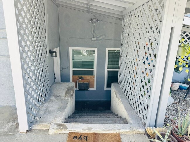 Photo - 24588 University Ave Unit A