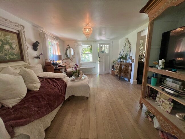 Living Room view from Service Porch - 822 E Kensington Rd