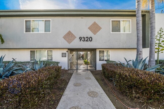 Building Photo - Elm Vista Rental